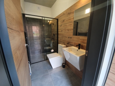 Bathroom nr.1